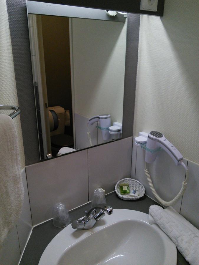 Hotel Du Commerce Tronget Dış mekan fotoğraf
