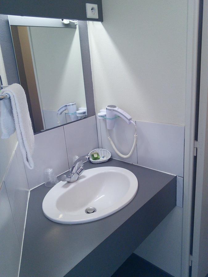 Hotel Du Commerce Tronget Dış mekan fotoğraf
